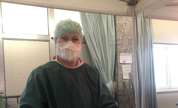 Nina Holzer in der PCR-Teststraße Langenstein. (Foto: OÖRK-Bezirksstelle Perg)