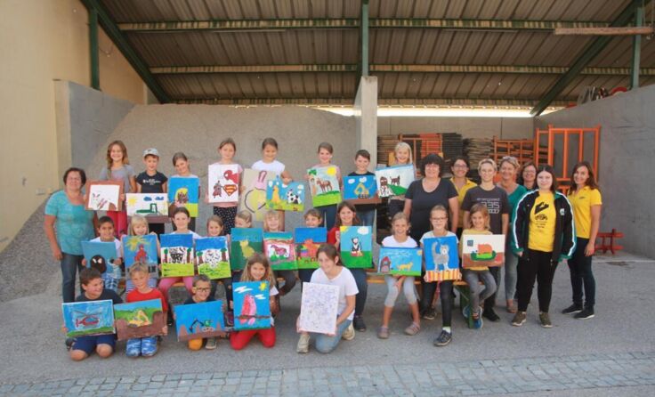 Viele tolle Kunstwerke entstanden von den jungen Naarnern an diesem Tag. (Foto: ÖVP Naarn)