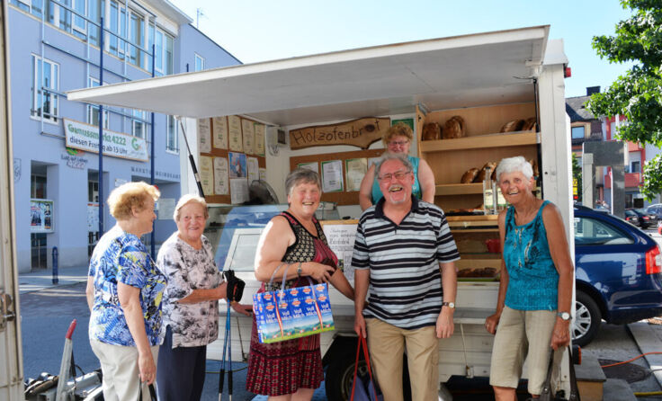 Am Freitag kann der regionale Wochenend-Einkauf am Marktplatz erledigt werden. (Foto: Schöllbauer)