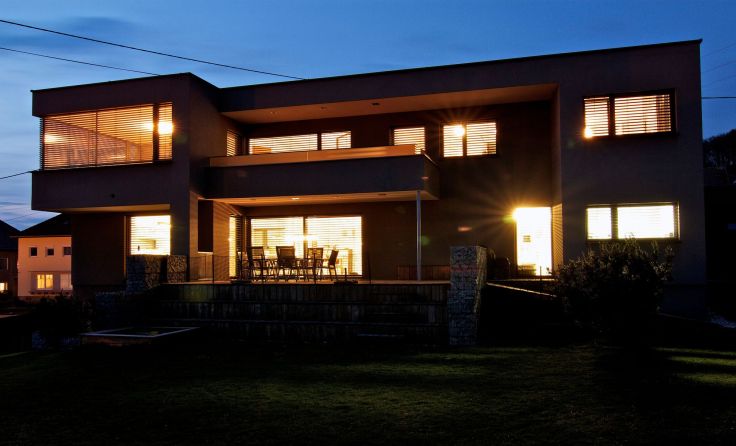 Loxone Smart Home Anwesenheitssimulation Foto: Loxone