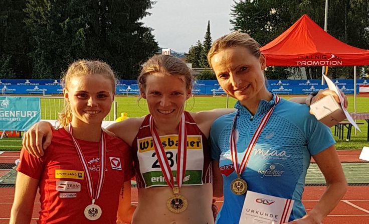 Bernadette Schuster (r.) kann bereits jetzt auf eine erfolgreiche Laufsaison zurückblicken. 