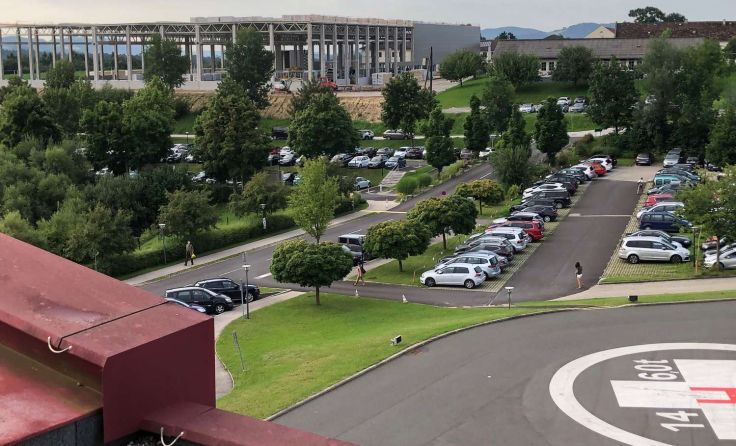 Ausblick vom LKH – jetzt Richtung Industrie- statt Schutzzone! Musste das sein? (Fotos: WIFF)