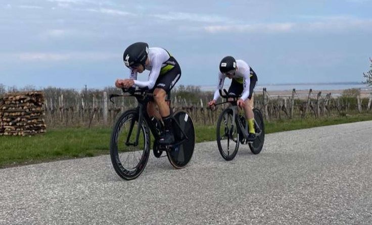 Rene Pammer und Dominik Schickmair am Weg zu Silber (Foto: velo.crew PopaFlo)