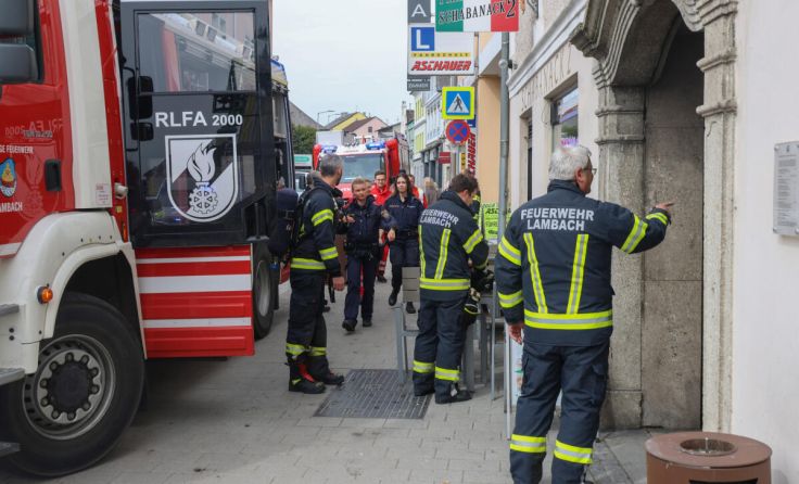 Die Feuerwehr hatte schlussendlich nicht mehr allzu viel zu tun. (Foto: laumat/Matthias Lauber)