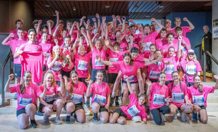 Die sportlichen Schüler (Foto: Nigl (BG/BRG RO))