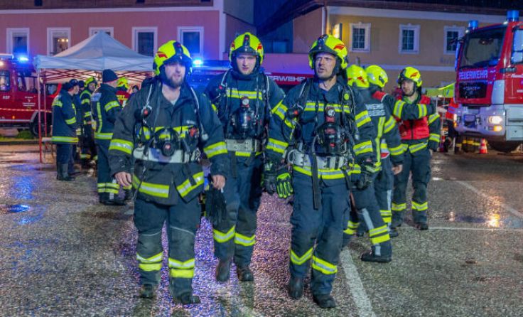 140 Einsatzkräfte waren bei der Übung dabei. (Foto: TEAM FOTOKERSCHI.AT / DAVID RAUSCHER)
