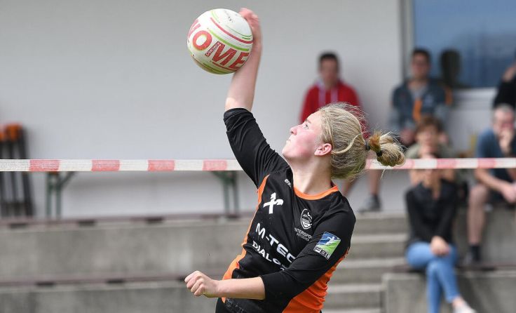 Franziska Koblmüller im Angriff (Foto: Manfred Lindorfer)