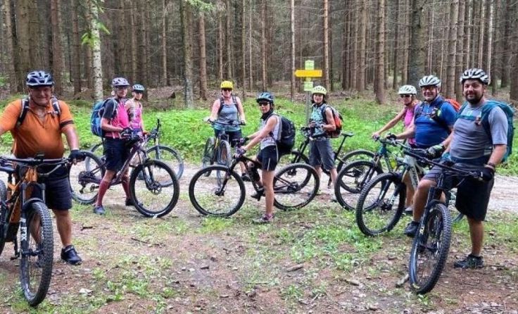 Die Naturfreunde beim Mountainbike-Trip (Foto: NF Kronstorf)
