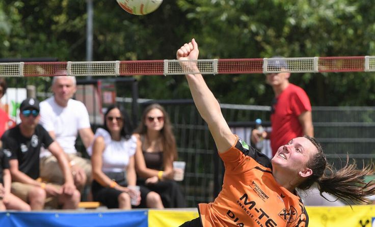 Katharina Gahleitner im Angriff (Foto: Manfred Lindorfer)