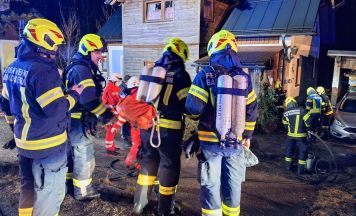 Ersthelferin rettet Hausbewohner in Bad Goisern vor Brand