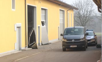 Heftige Explosion in Ried im Traunkreis