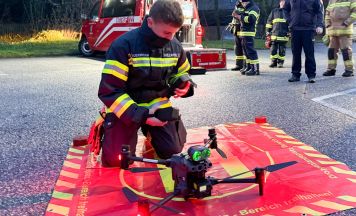 84 Einsatzkräfte trainieren Vermisstensuche in Unterach