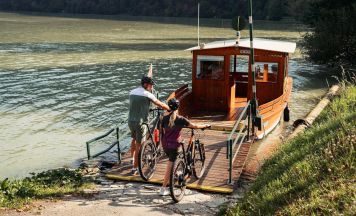 Donauregion Oberösterreich: Saisonstart zu Wasser und an Land