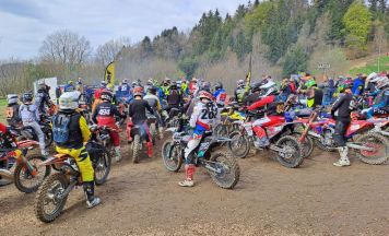 Der OÖ Motocross Cup eröffnet seine Saison in Julbach