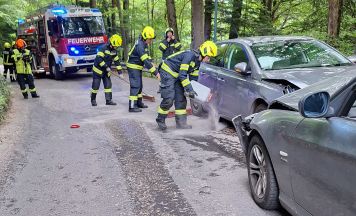 Eine Person bei Unfall in Bad Goisern verletzt