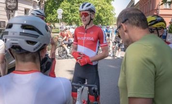 Nationalteam-Debüt endet für Elias Baumann mit Sensationserfolg