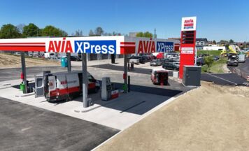 Avia Express: Avia eröffnet neue Tankstelle in Andorf