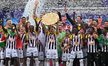 Der LASK schlägt die Wiener Austria 3:0 und ist Meister