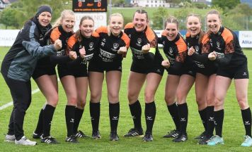 Faustball: Arnreiterinnen punkten daheim