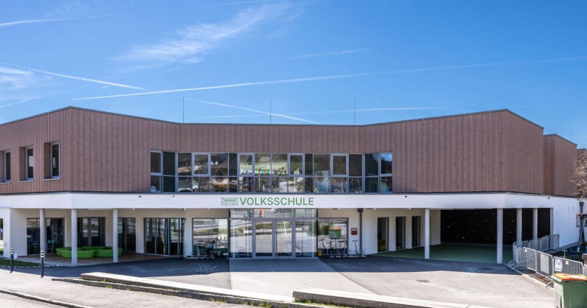 Opening of the new St. Oswald elementary school: A day of celebration for ...