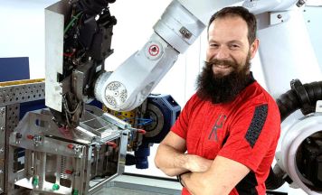 Schweißroboter programmieren: Expertentipps von René's Robotics e.U.