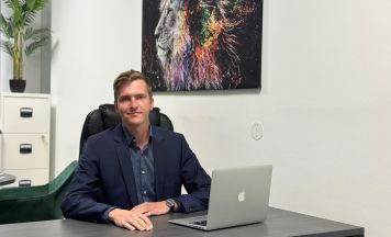 Fixkosten senken: Nebeneinkommen im Finanzbereich mit Pfeiler Konzepte