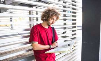 Profilpartner GmbH: Trapezprofile richtig planen im Hallenbau
