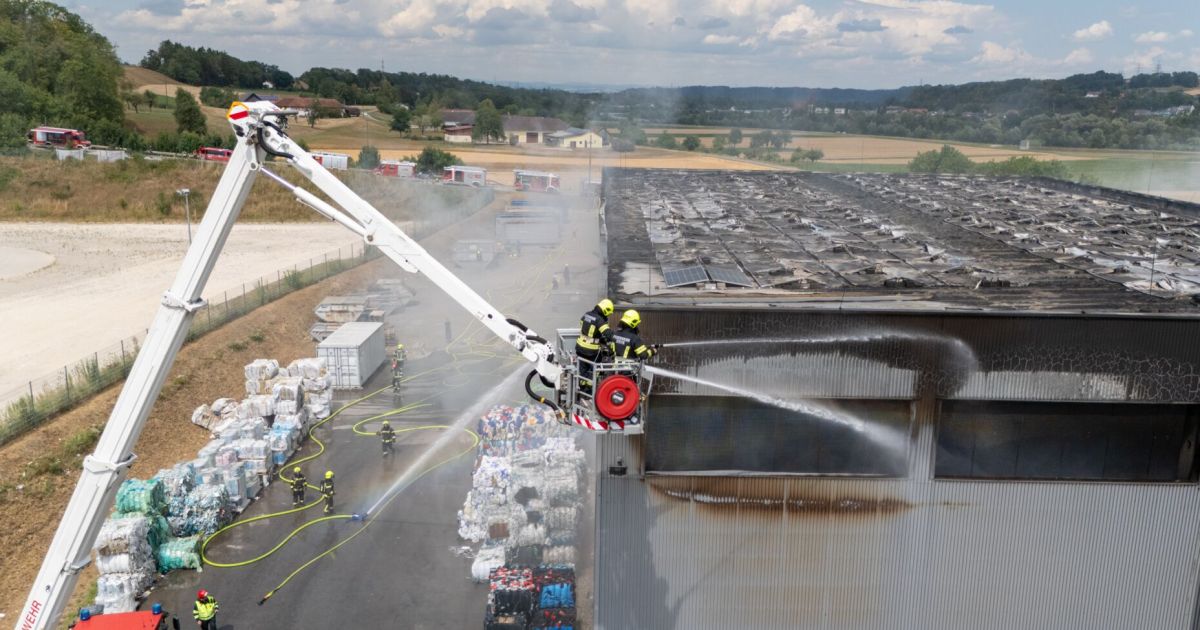 Improperly disposed of battery triggered major fire in Steyr