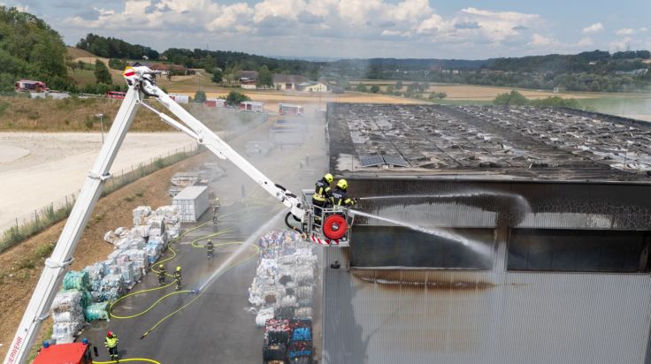 Falsch entsorgter Akku löste Großbrand in Steyr aus