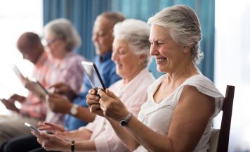 Bildung, die begeistert – speziell für die Generation 60+