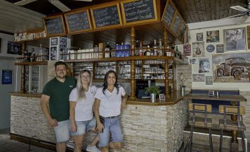 Zehn Jahre Café Pub Augarten – Familie Schuster lädt zum Jubiläumsfest
