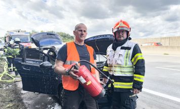Couragierter Lkw-Lenker verhindert Vollbrand auf der A1 bei Linz