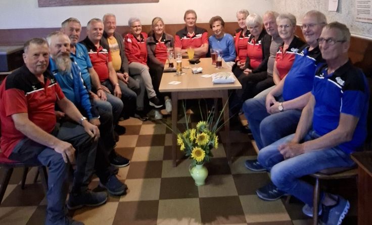 Die Kegler des Seniorenbundes mussten von der Bahn in Sarleinsbach Abschied nehmen. (Foto: SB)