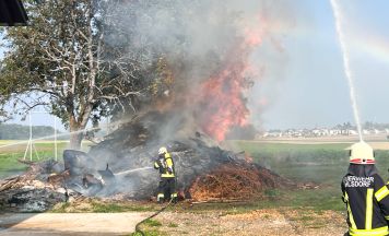 Schneller Löscheinsatz verhindert Großbrand in Ohlsdorf