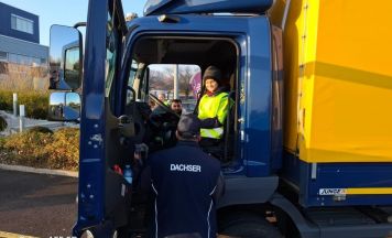 Ein Bus, sechs Unternehmen und über 20 Lehrberufe