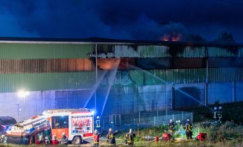 Brand in Müllverwertungsanlage in Katsdorf wieder aufgeflammt