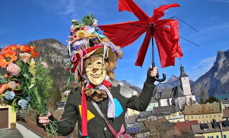 Traditioneller Fetzen mit einem Parapluie (Foto: Hörmandinger)