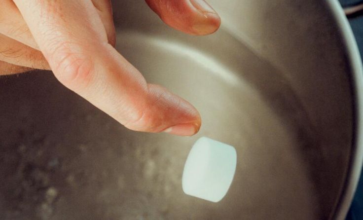 Salz-Drops sorgen für das perfekte Nudelwasser (Foto: Alex Karelly)