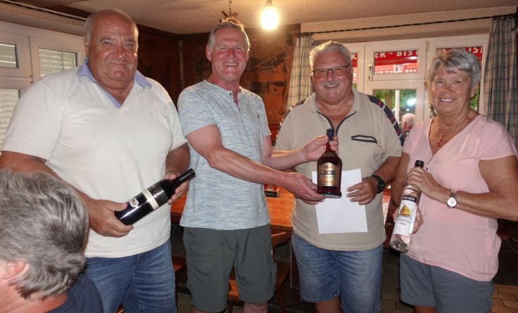 Der Ebenseer Pensionistenverband beim traditionellen Stahelschießen. (Foto: PV Ebensee)