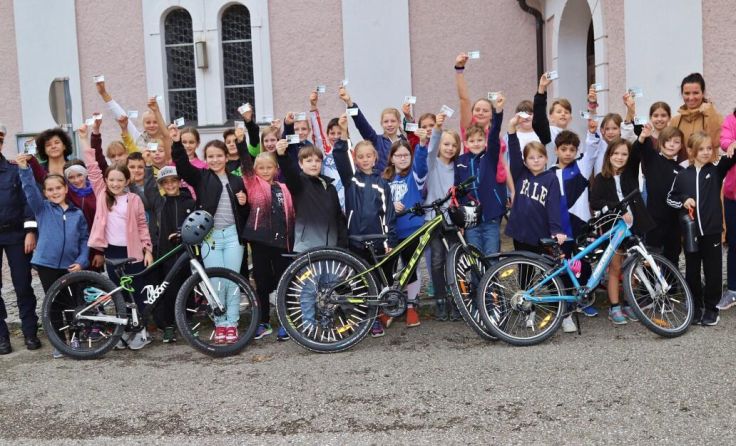 Ebensee freut sich über 31 neue, geprüfte Radfahrer. (Foto: Hörmandinger)