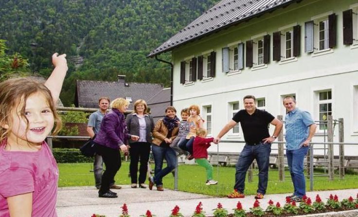 So wird es vor der Volksschule Obertraun nicht mehr aussehen. Foto: Egon Höll