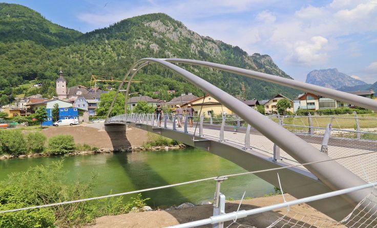 Bald kann man die neue Brücke benützen. Foto: Hörmandinger