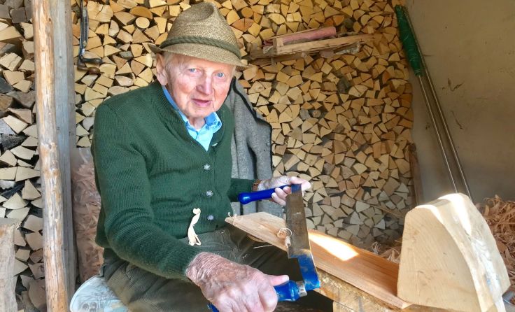 Franz Reisenbichler ist heute noch leidenschaftlich bei der Arbeit. Foto: Thomas Leitner