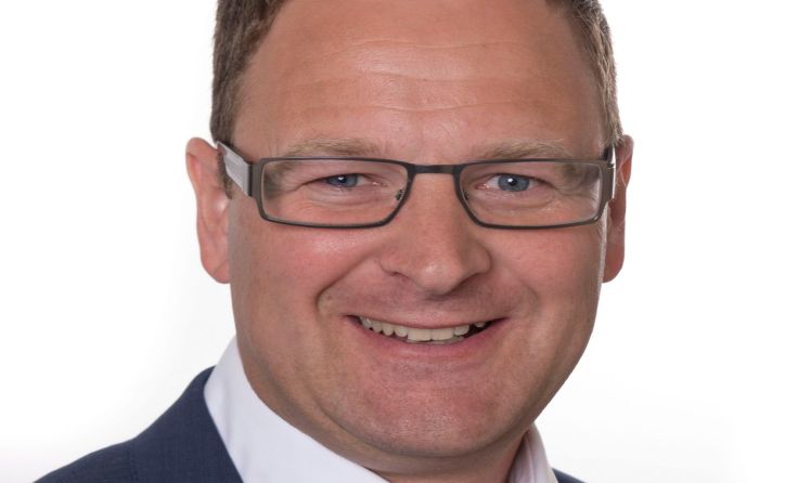 Manfred Ettinger freut sich über den Zuwachs. Foto: WKO Gmunden