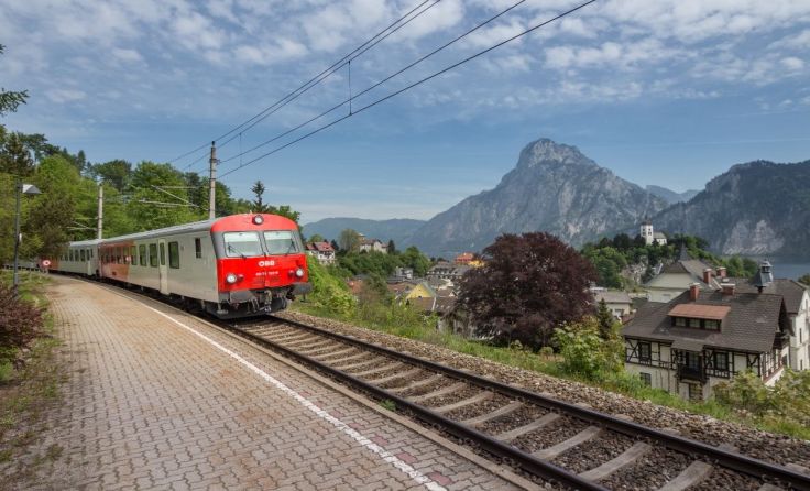 Die ÖBB führen im Bereich Traunkirchen Bauarbeiten durch. Foto: ÖBB/Kriechbaum