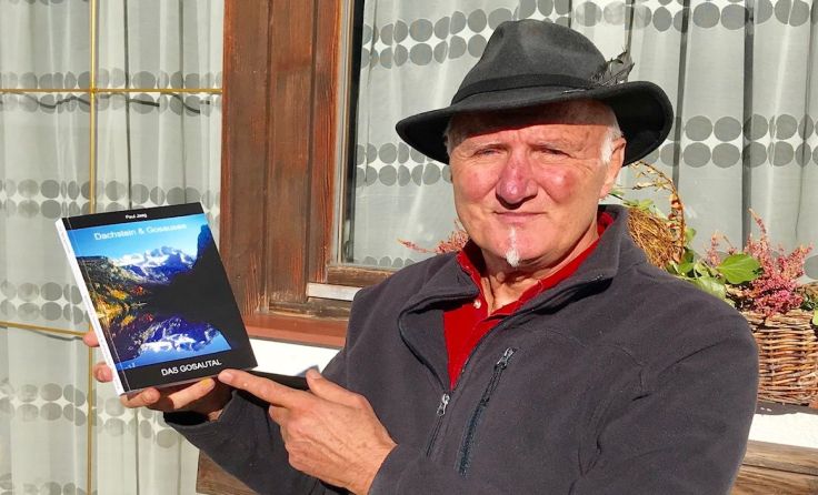 Paul Gamsjäger aus Gosau schrieb eine Chronik über seine Heimat. Foto: Thomas Leitner