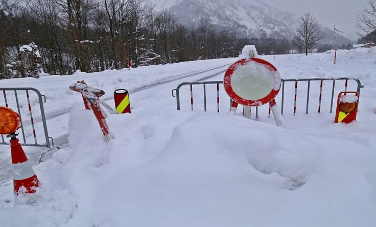 Sperre der B145 bleibt aufrecht. Foto: Hörmandinger