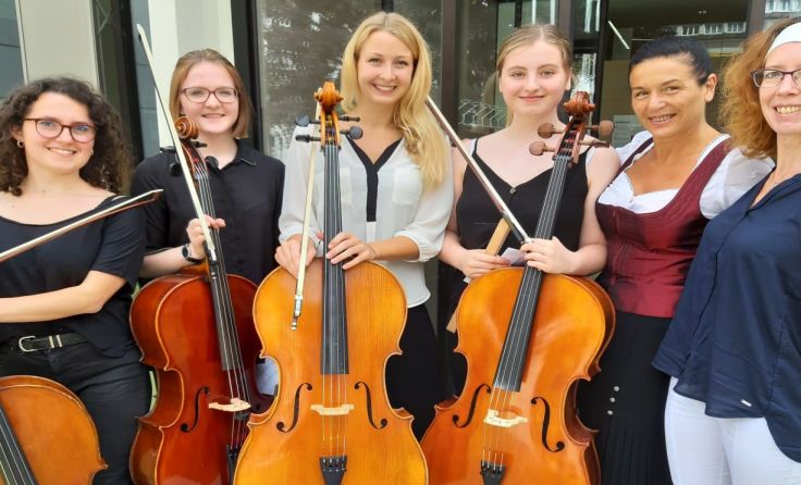 Die Cellistinnen bei „Audit of Art“ in Vöcklabruck. Foto: LMS Bad Ischl