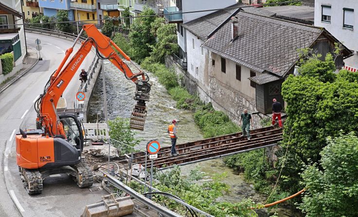 Bauarbeiten an der Hofschmiedbrücke. Foto: Hörmandinger