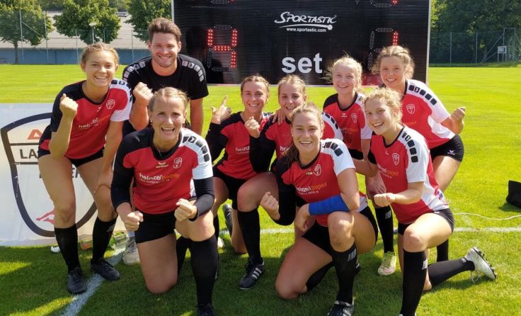 Die Paper-Girls gehen im Viertelfinale mit 1:0 in Führung (Foto: Verein)